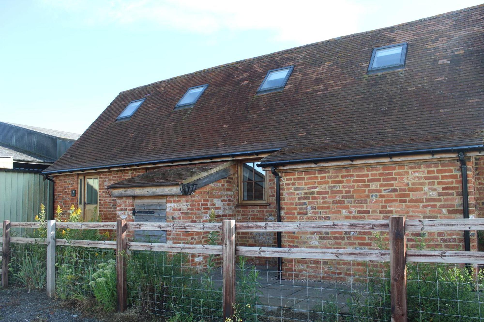 Parkfields Barns Self Catering Accommodation Buckingham Exteriör bild