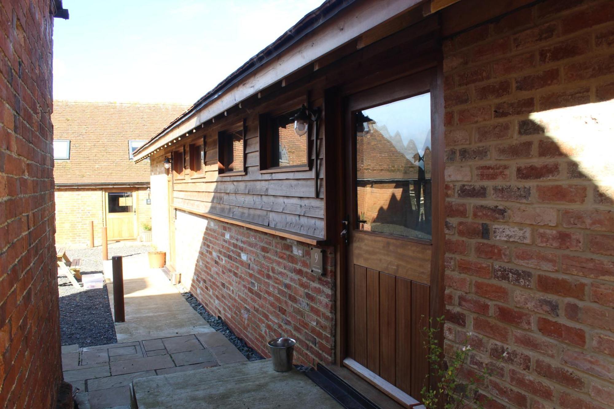 Parkfields Barns Self Catering Accommodation Buckingham Exteriör bild